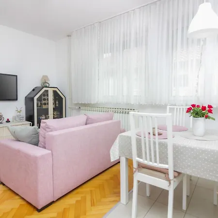 Sweet Mary Appartement *